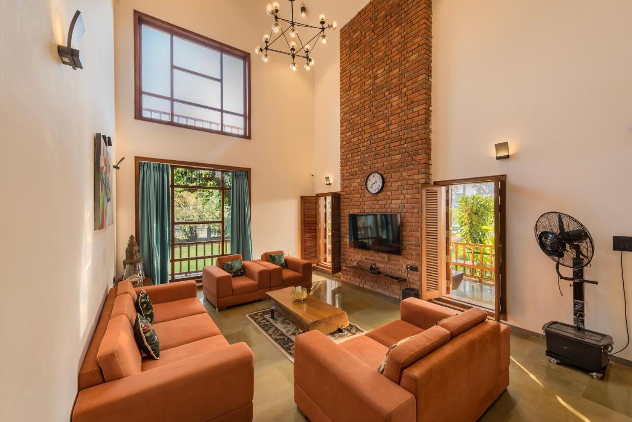 Saffronstays Happy Fields, Pune - Luxury Farmstay With Farm To Table Food Екстер'єр фото