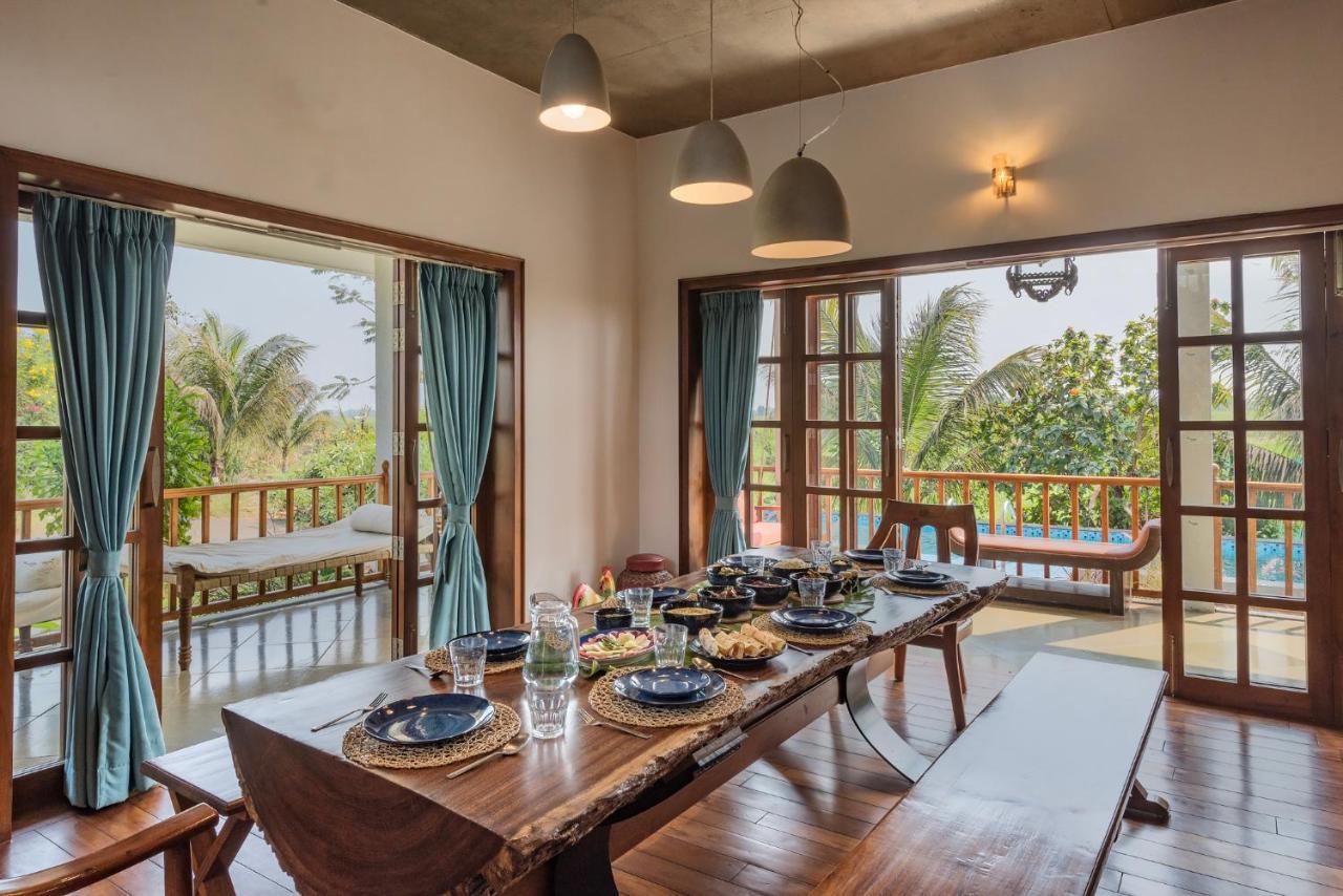 Saffronstays Happy Fields, Pune - Luxury Farmstay With Farm To Table Food Екстер'єр фото